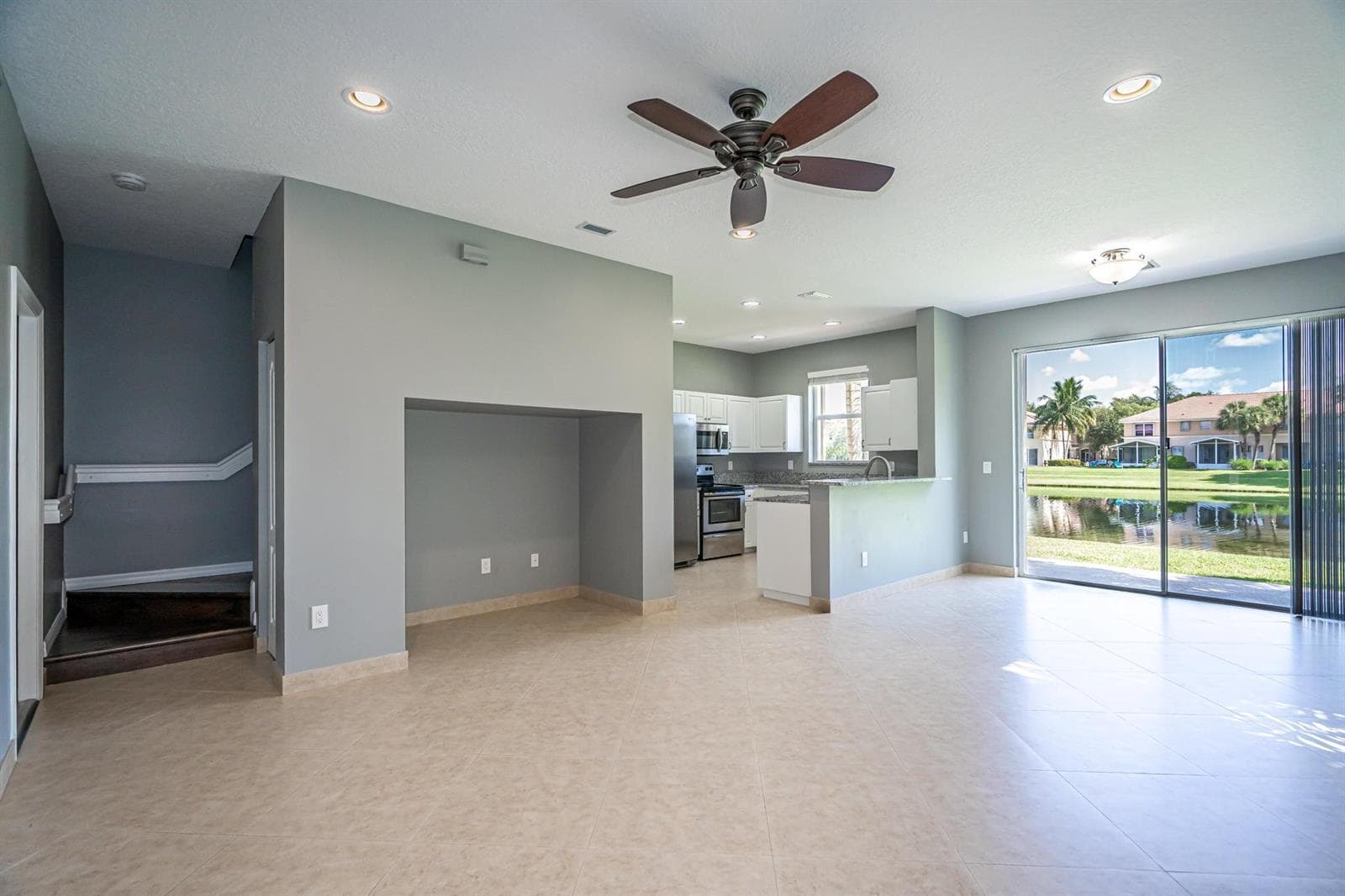 460 Rainbow Springs Terrace, Royal Palm Beach, FL 33411 — zdjęcie 4