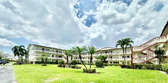 99 Brighton C, Boca Raton, FL 33434