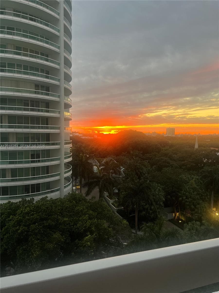 Imperial at Brickell — zdjęcie 4