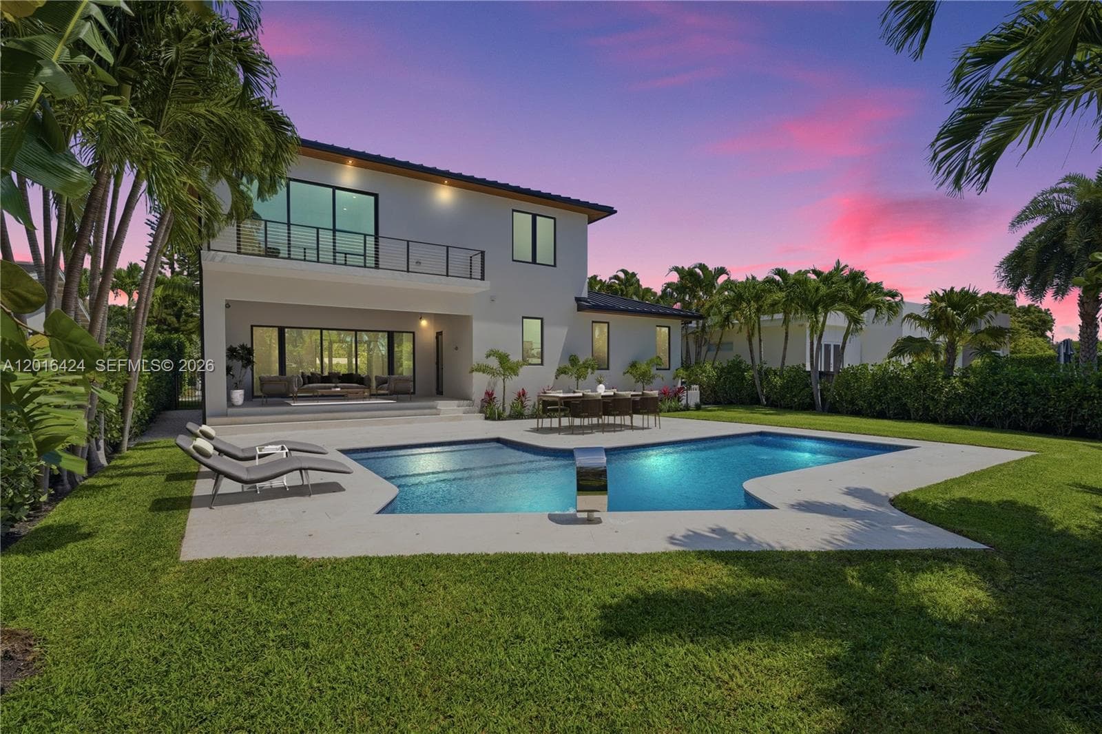 1940 Alamanda Dr, North Miami, FL 33181 — zdjęcie 3