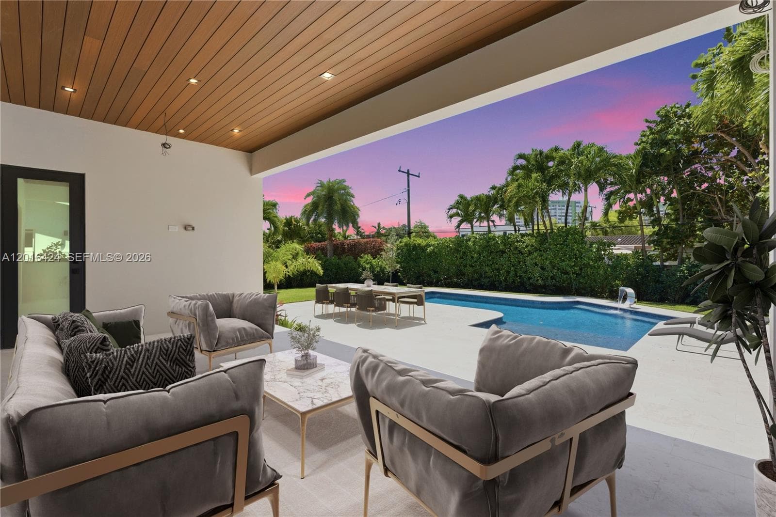 1940 Alamanda Dr, North Miami, FL 33181 — zdjęcie 4