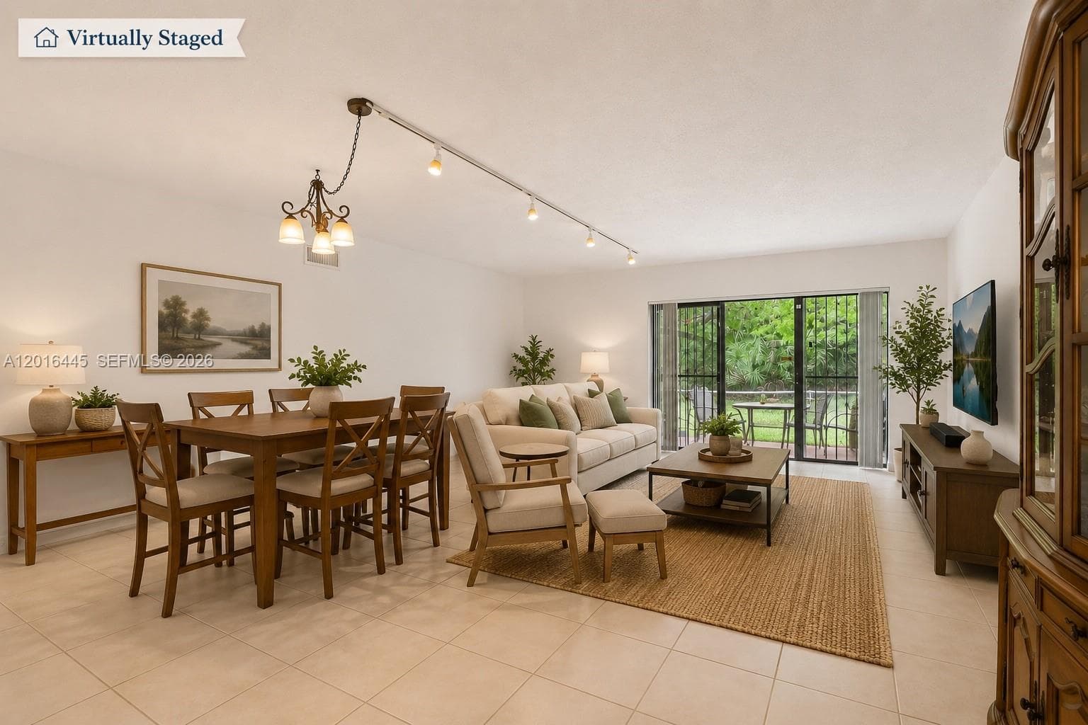 425 W Park Dr # 10, Miami, FL 33172 — zdjęcie 3