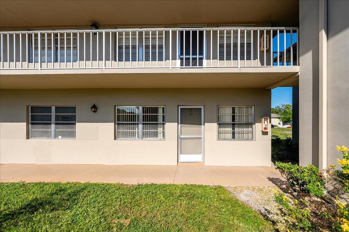 28 Lake Vista Trail # 105, Port St. Lucie, FL 34952 — zdjęcie 3