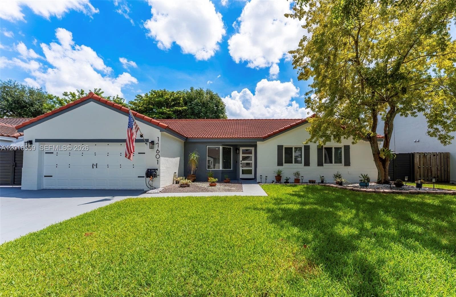 17601 SW 138th Ct, Miami, FL 33177 — zdjęcie 2