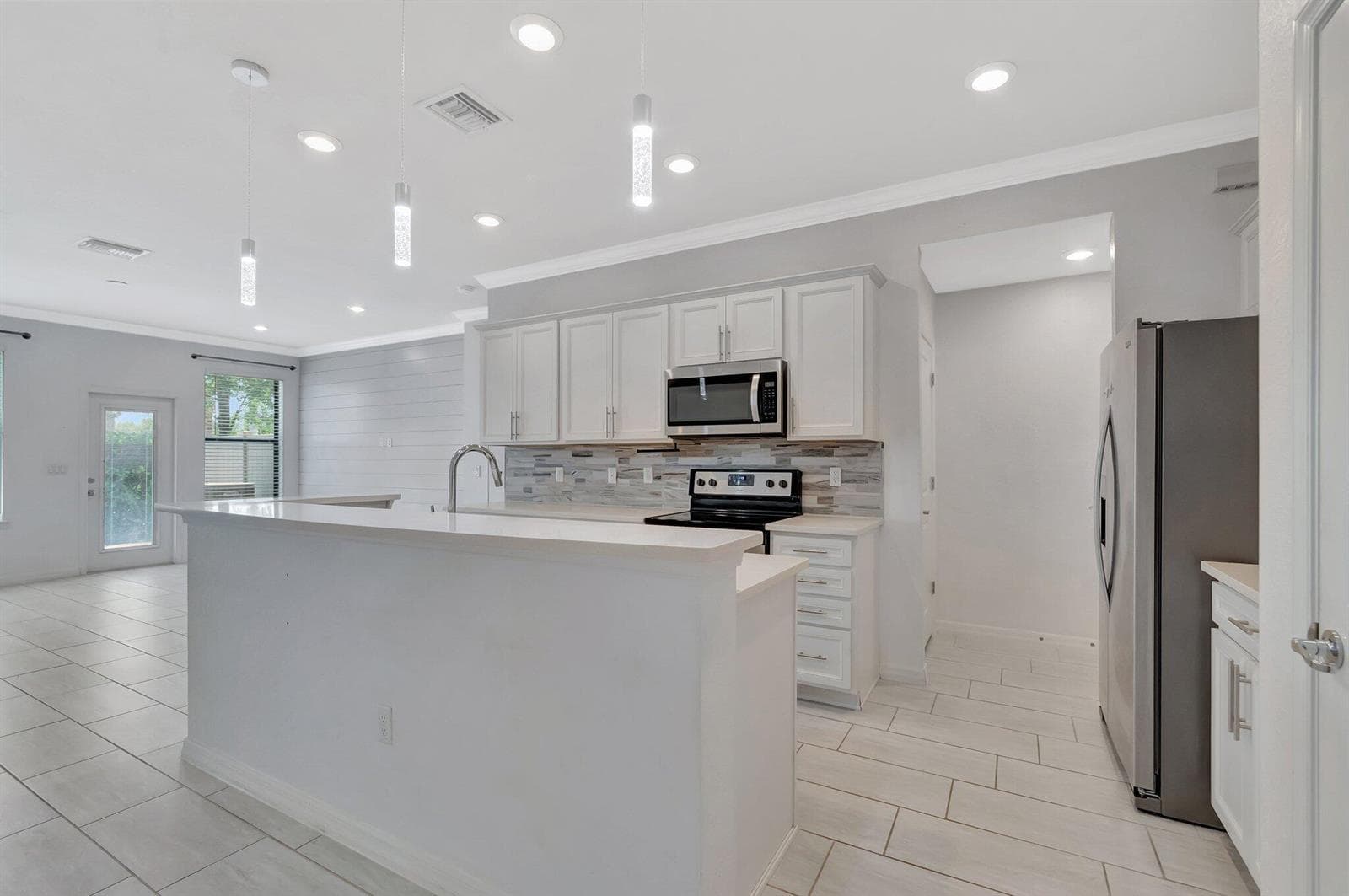 2854 Bard Street, Palm Springs, FL 33406 — zdjęcie 3