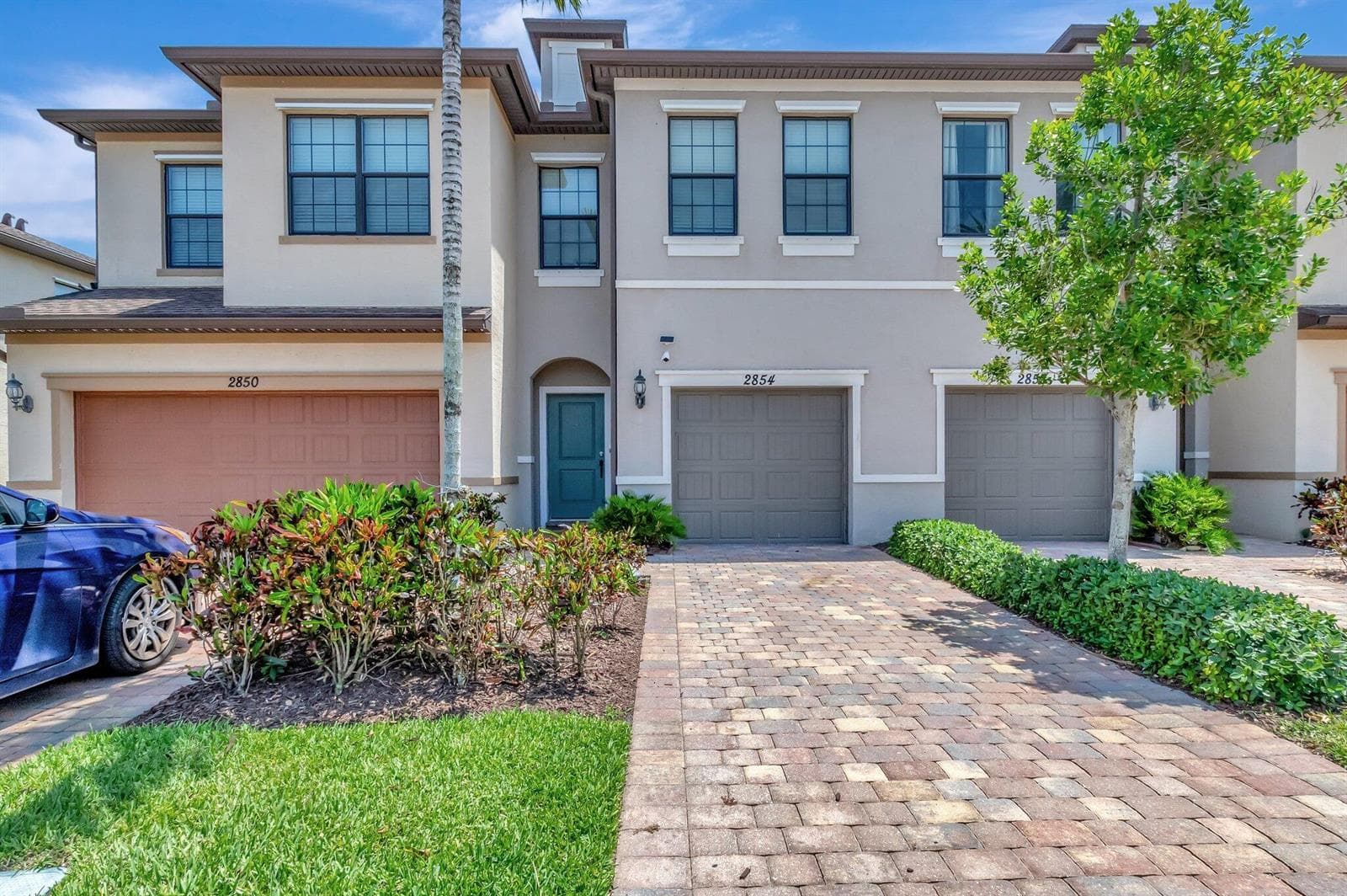 2854 Bard Street, Palm Springs, FL 33406