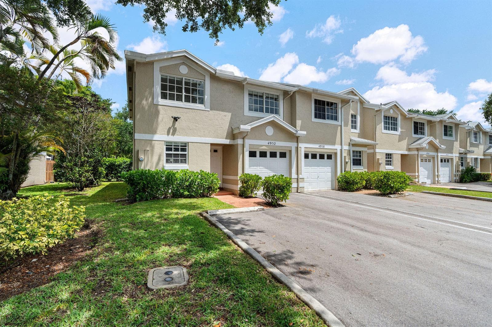 4952 SW 122nd Terrace, Cooper City, FL 33330