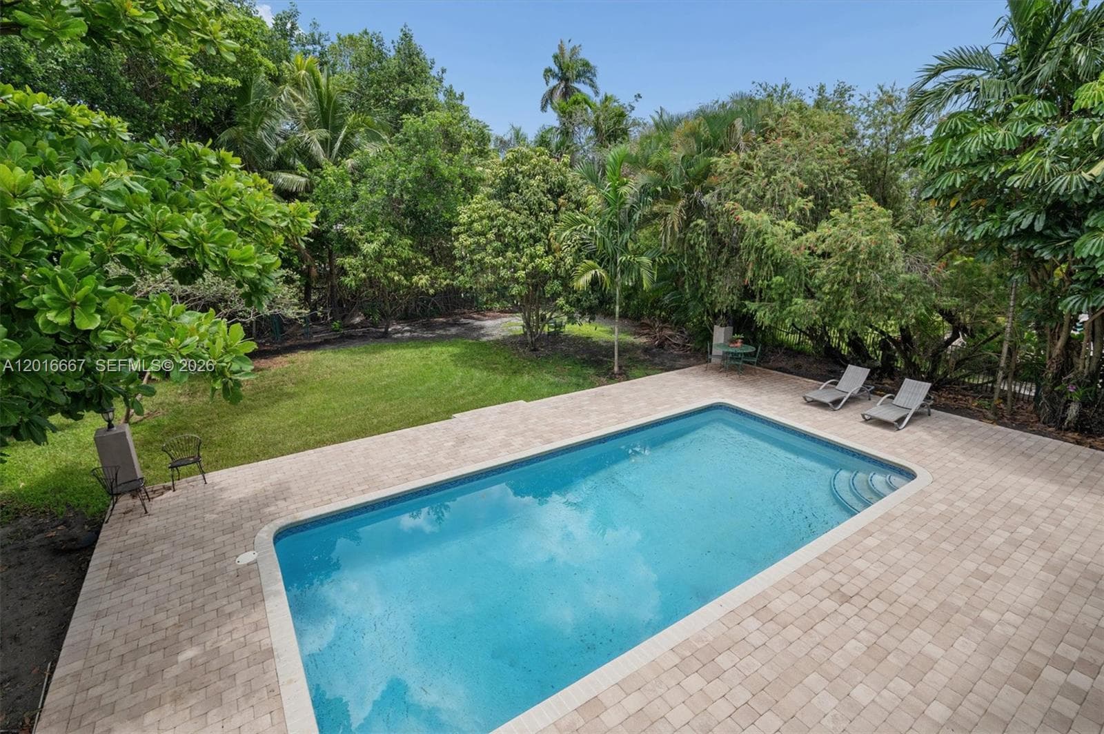 20021 NE 25th Ave, Miami, FL 33180 — zdjęcie 2