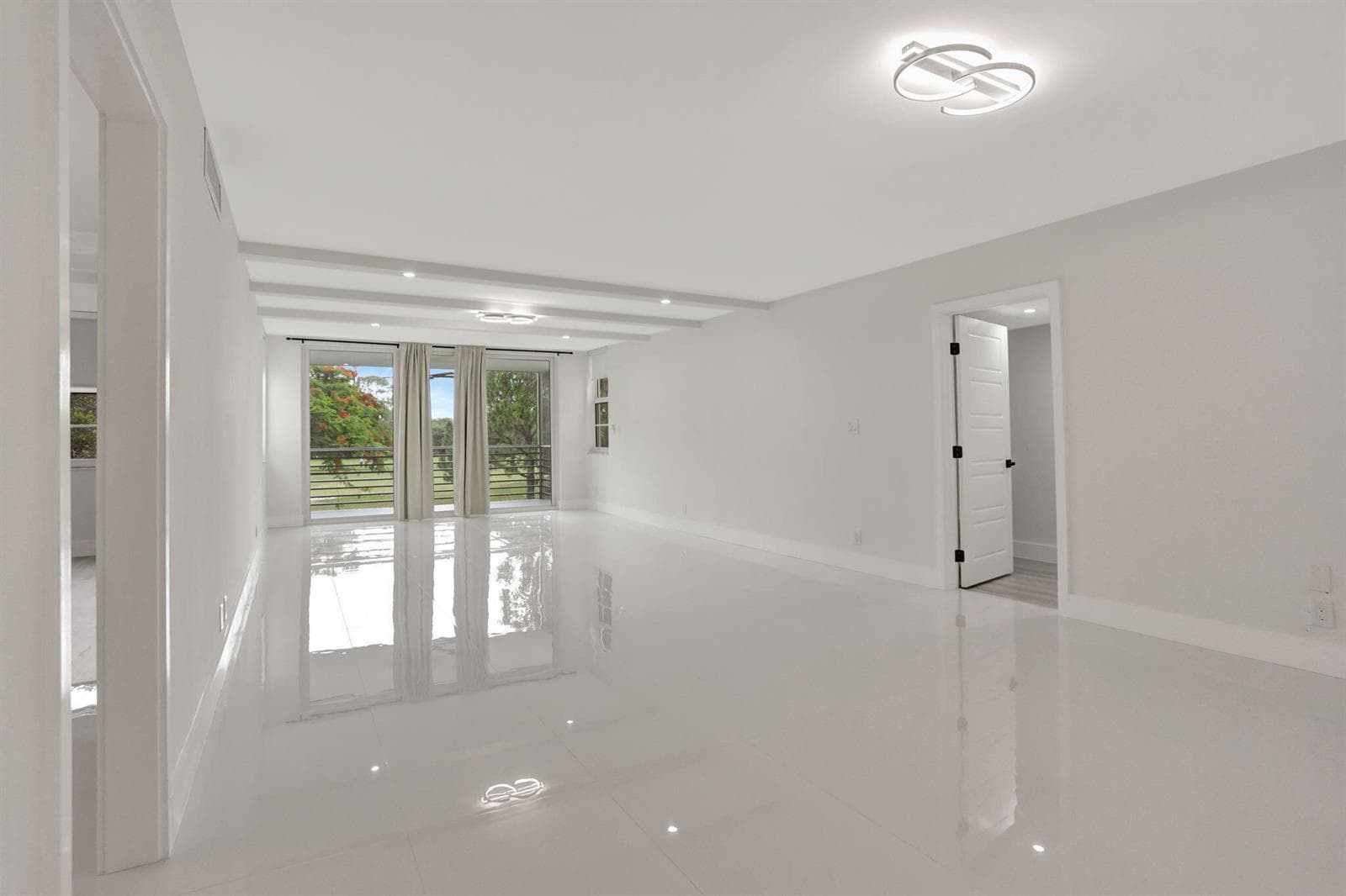3505 Oaks Way # 204, Pompano Beach, FL 33069 — zdjęcie 4