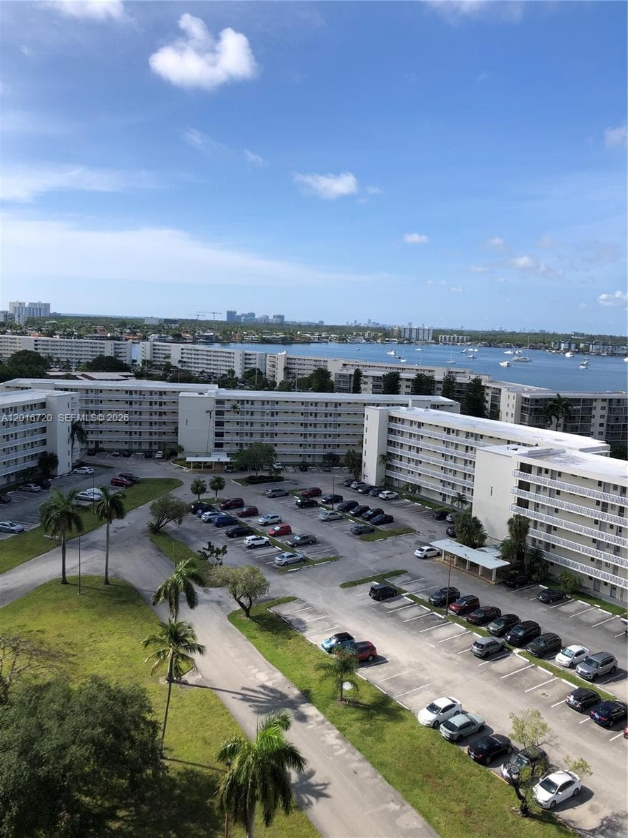 18011 Biscayne Blvd # 1405, Aventura, FL 33160 — zdjęcie 3