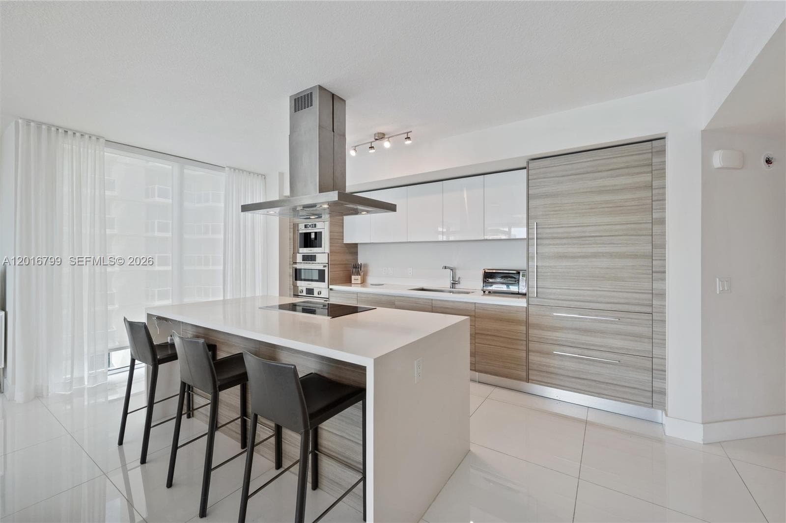 300 Sunny Isles Blvd # 4-1501, Sunny Isles Beach, FL 33160 — zdjęcie 5