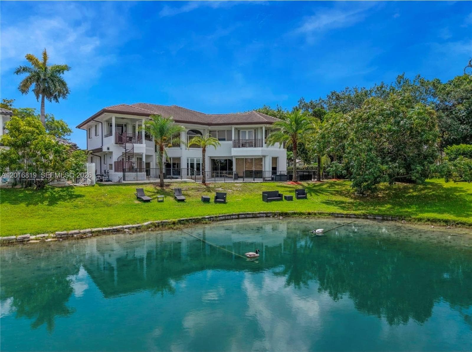 14332 Ardoch Pl, Miami Lakes, FL 33016 — zdjęcie 4