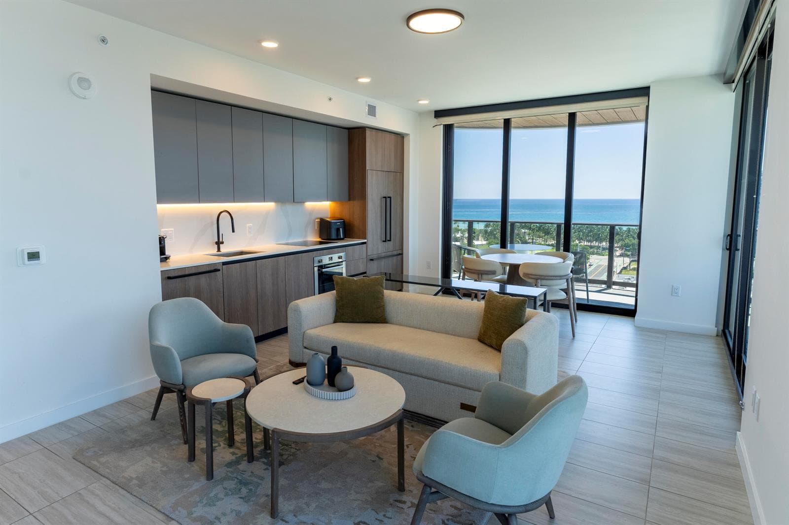 580 72nd Street # 1102, Miami Beach, FL 33141 — zdjęcie 5