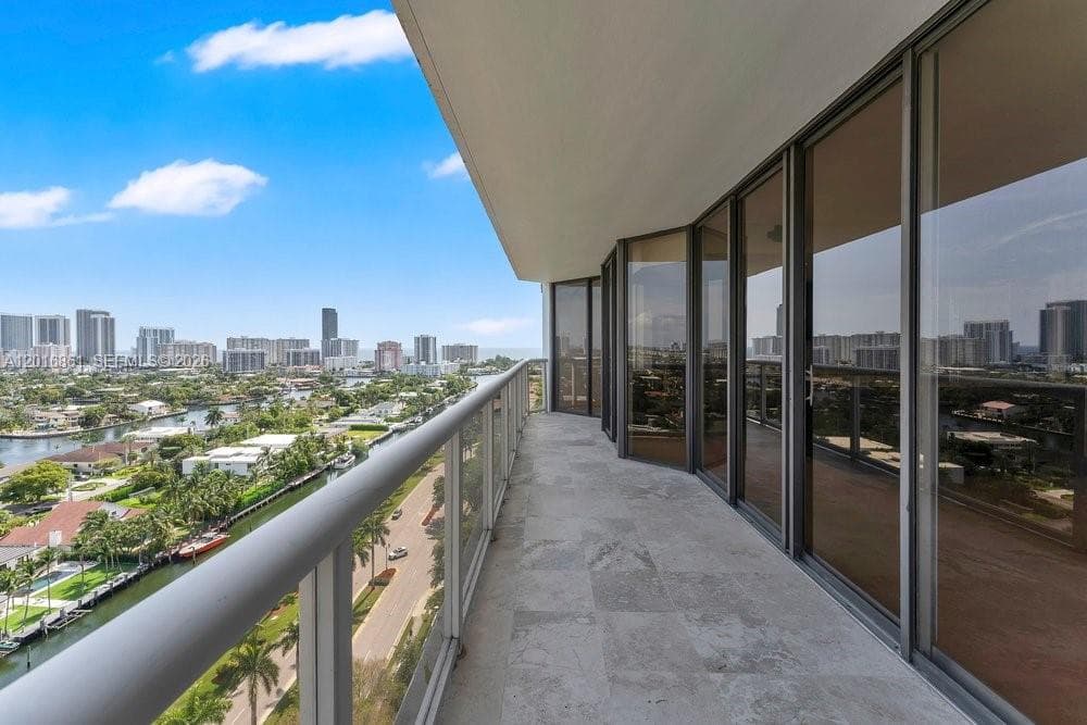 3600 Yacht Club Dr # 1801, Aventura, FL 33180 — zdjęcie 5