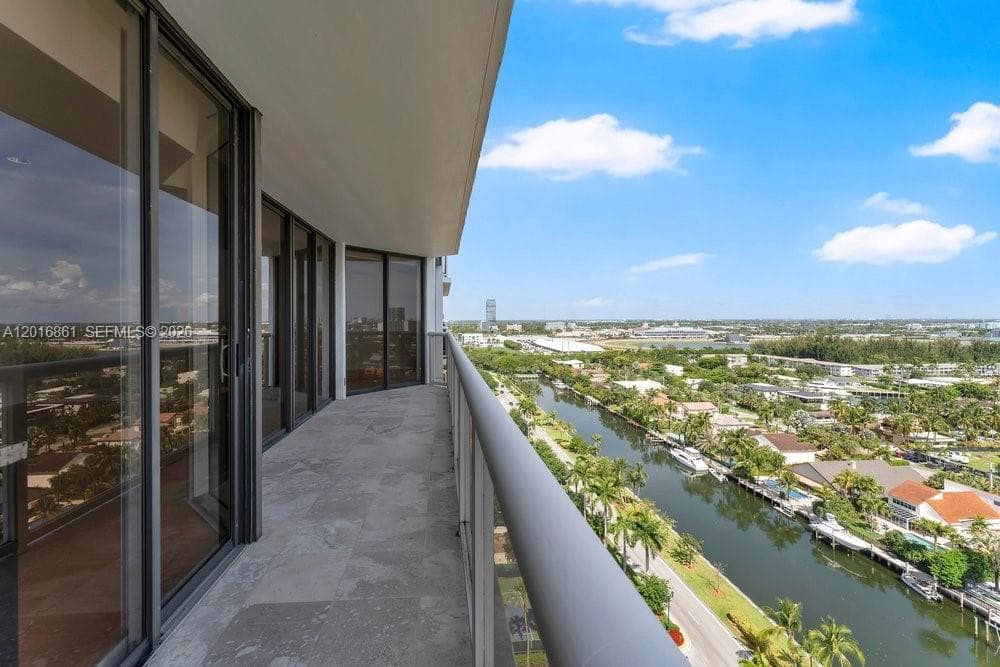 3600 Yacht Club Dr # 1801, Aventura, FL 33180 — zdjęcie 4