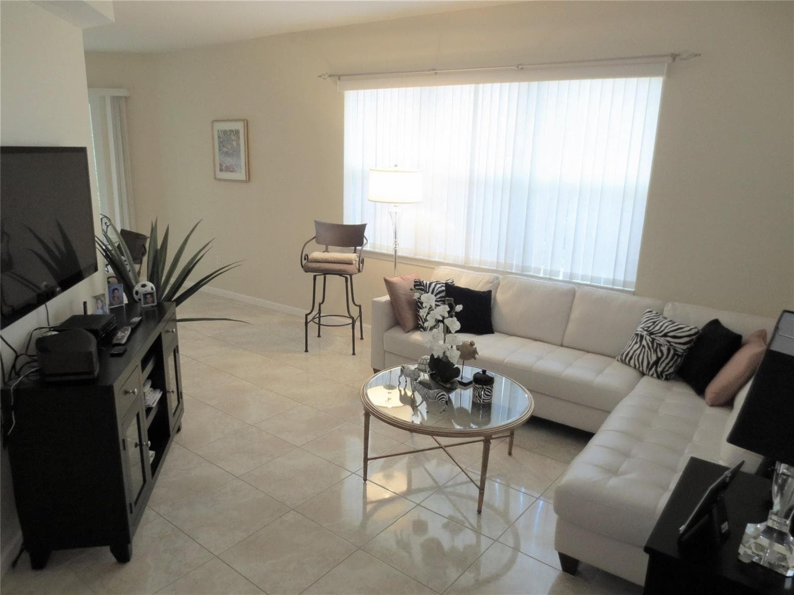 1900 Oceanwalk Lane # 117, Lauderdale By The Sea, FL 33062 — zdjęcie 5