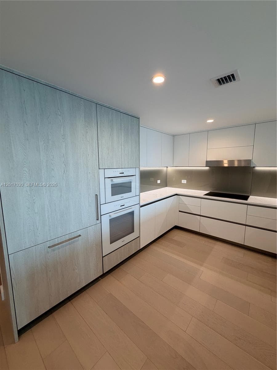 9221 E Bay Harbor Dr # 309, Bay Harbor Islands, FL 33154 — zdjęcie 4