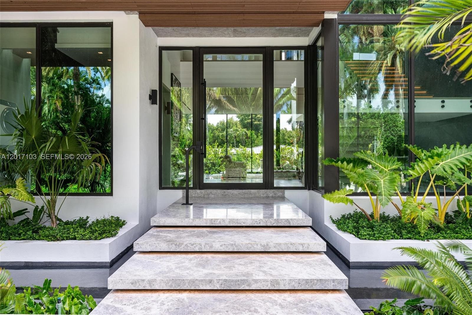 2520 Shelter Ave, Miami Beach, FL 33140 — zdjęcie 3