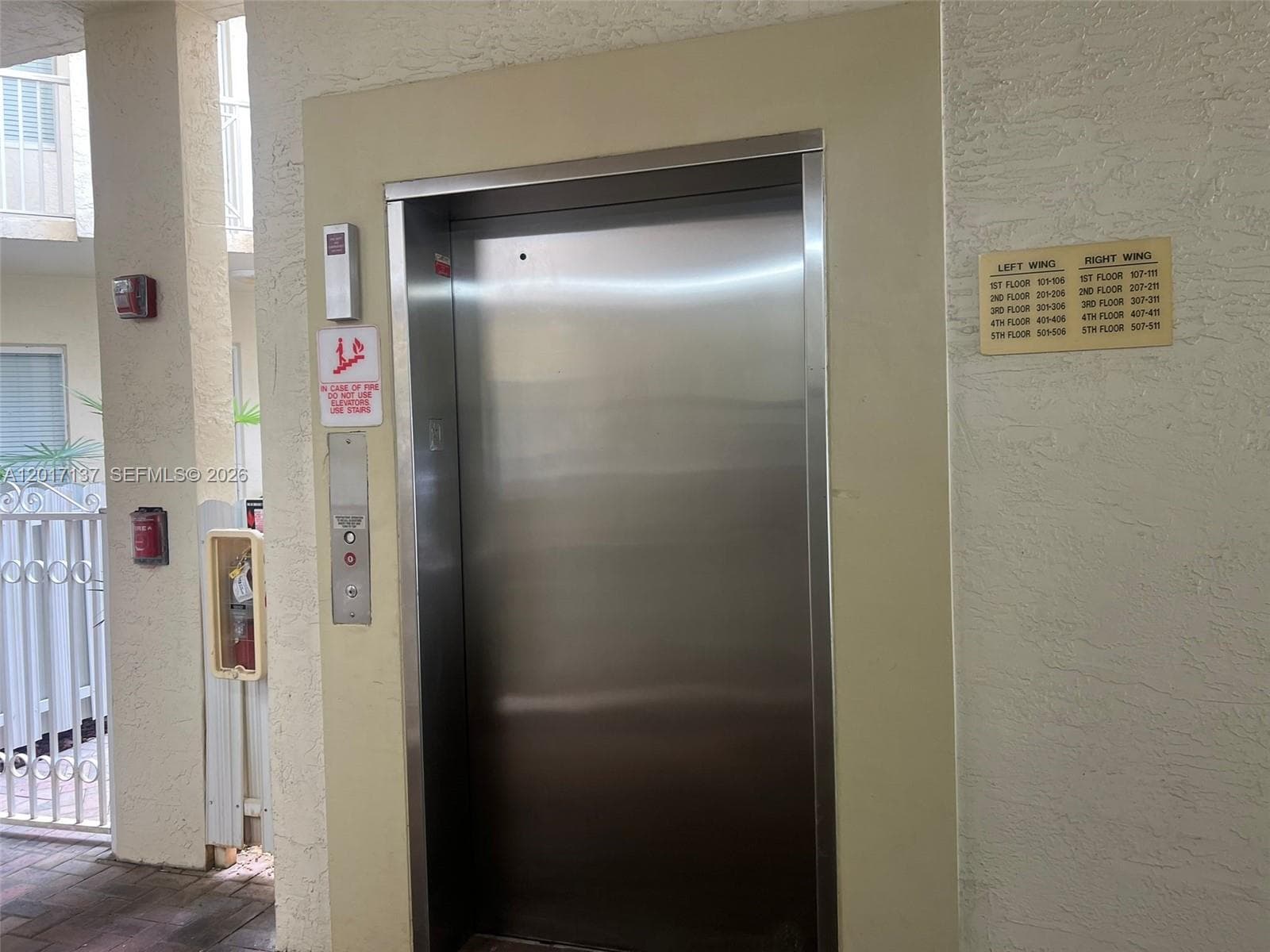 3500 Oaks Clubhouse Dr # 211, Pompano Beach, FL 33069 — zdjęcie 3