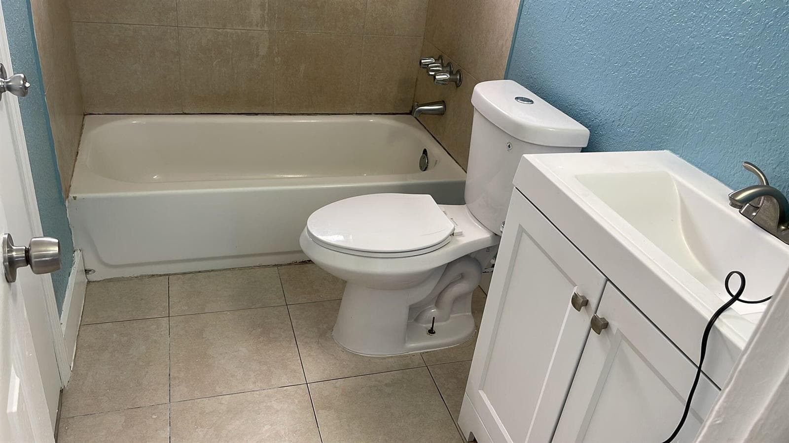 3280 NW 13th Court, Lauderhill, FL 33311 — zdjęcie 2