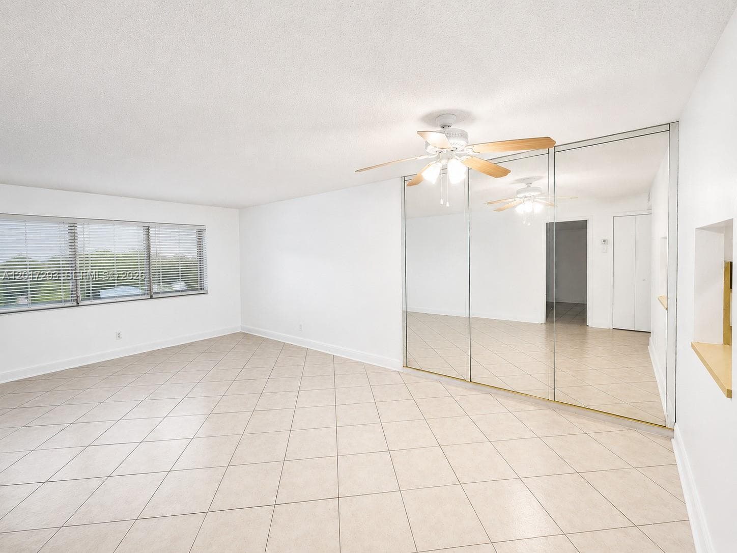 410 SE 2nd St # 415, Hallandale Beach, FL 33009 — zdjęcie 2