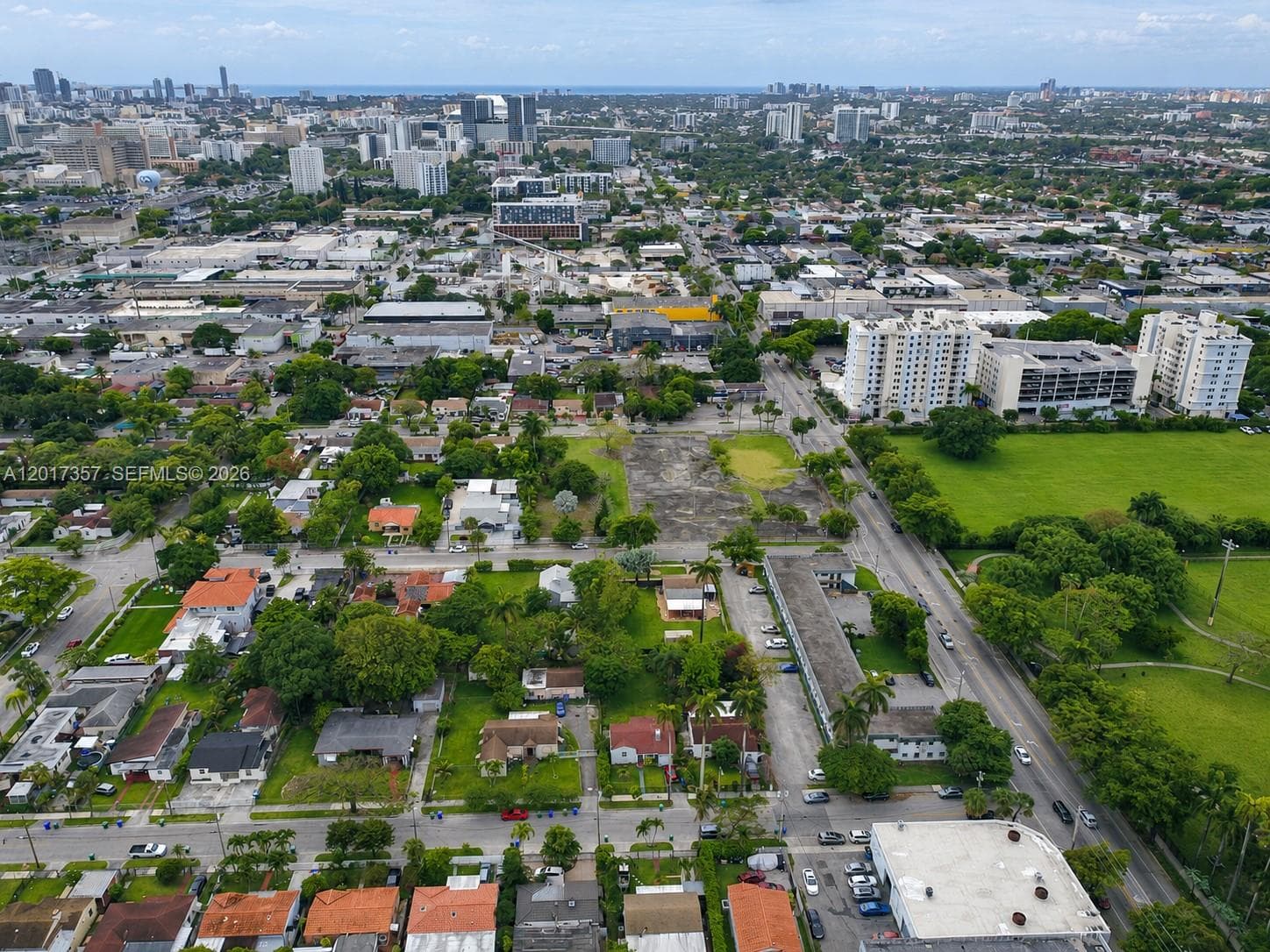 1555 NW 26TH ST, Miami FL 33142 — zdjęcie 5