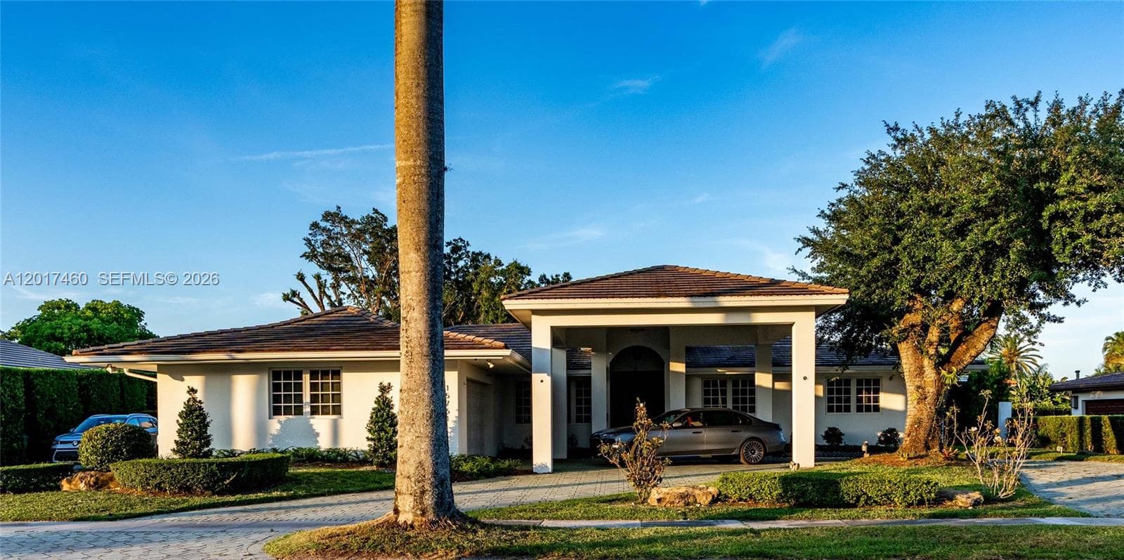15761 Turnberry Dr, Miami Lakes, FL 33014 — zdjęcie 3