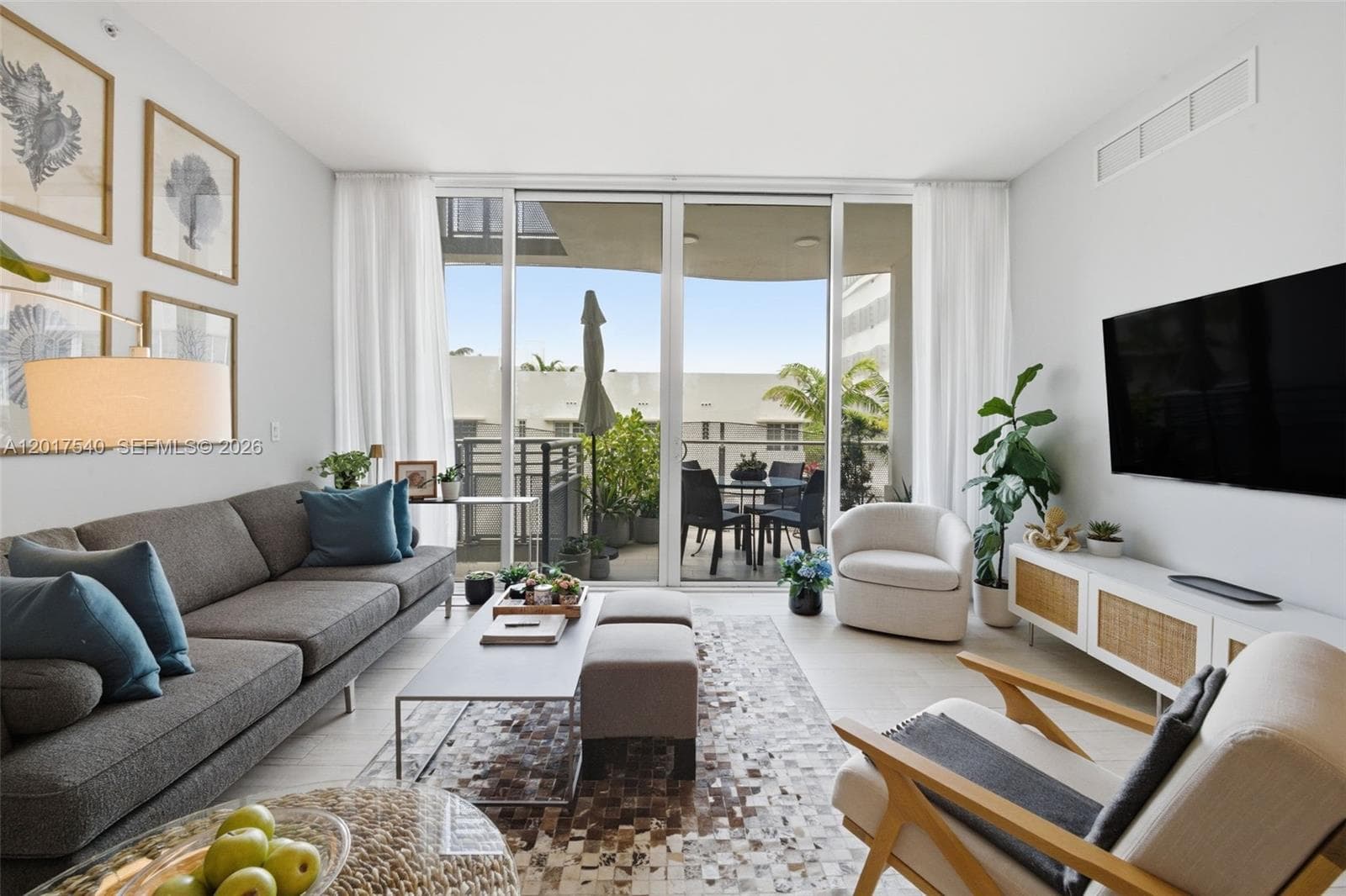 2100 Park Ave # 302, Miami Beach, FL 33139 — zdjęcie 3