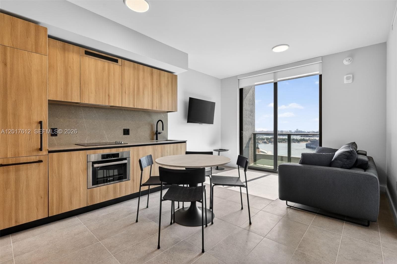 121 NE 5th St # 3313, Miami, FL 33132 — zdjęcie 2