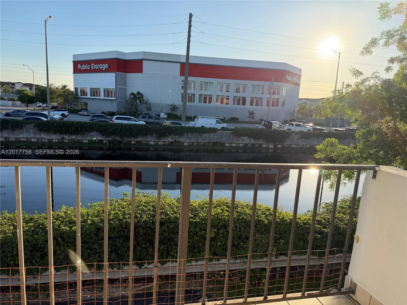 421 Swallow Dr # 12, Miami Springs, FL 33166 — zdjęcie 3