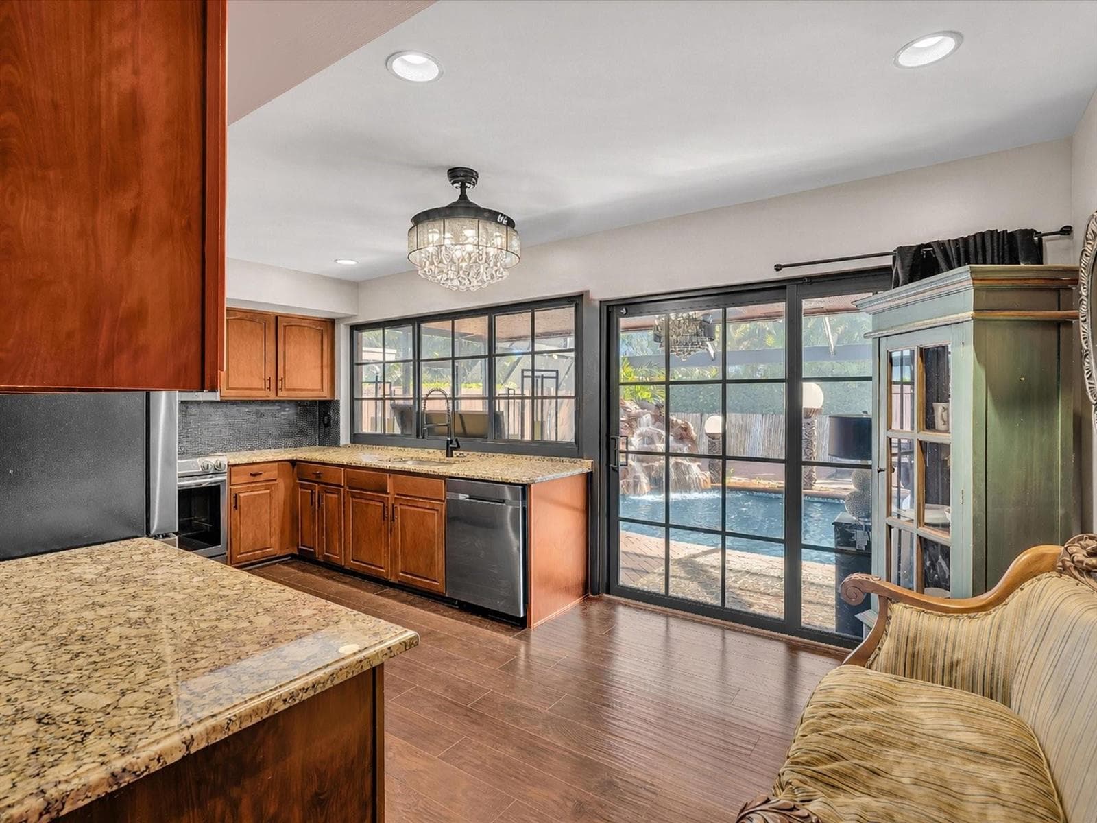 2116 NE 62nd Street, Fort Lauderdale, FL 33308 — zdjęcie 3