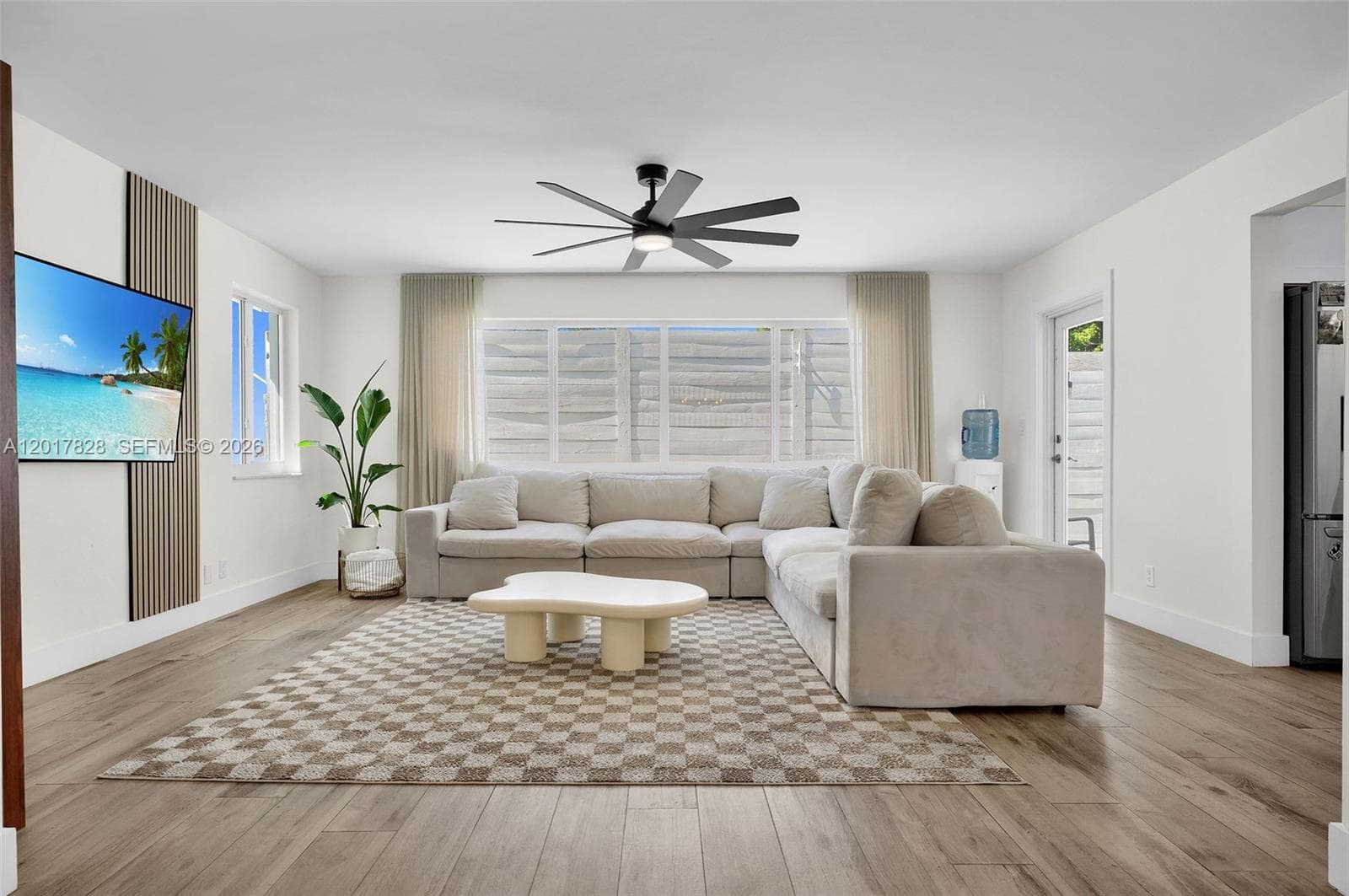 1301 Hollywood Blvd, Hollywood, FL 33019 — zdjęcie 2