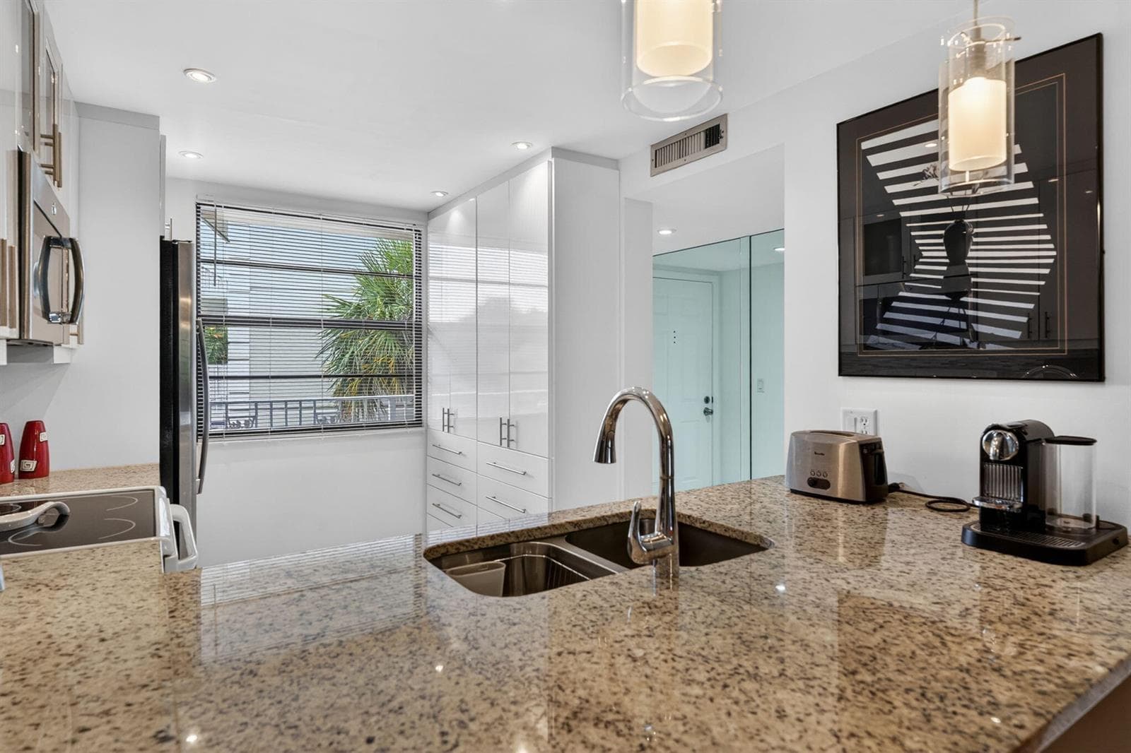 3501 Village Boulevard # 301, West Palm Beach, FL 33409 — zdjęcie 4
