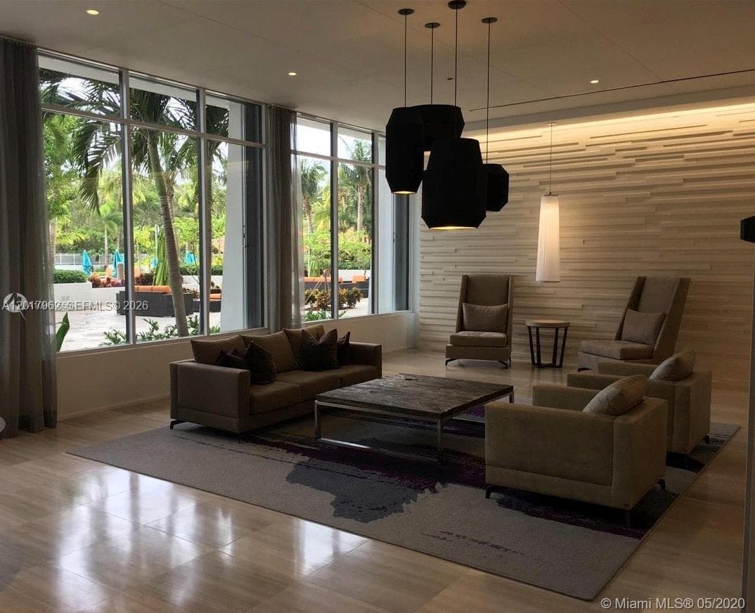 100 Bayview Dr # 309, Sunny Isles Beach, FL 33160 — zdjęcie 4