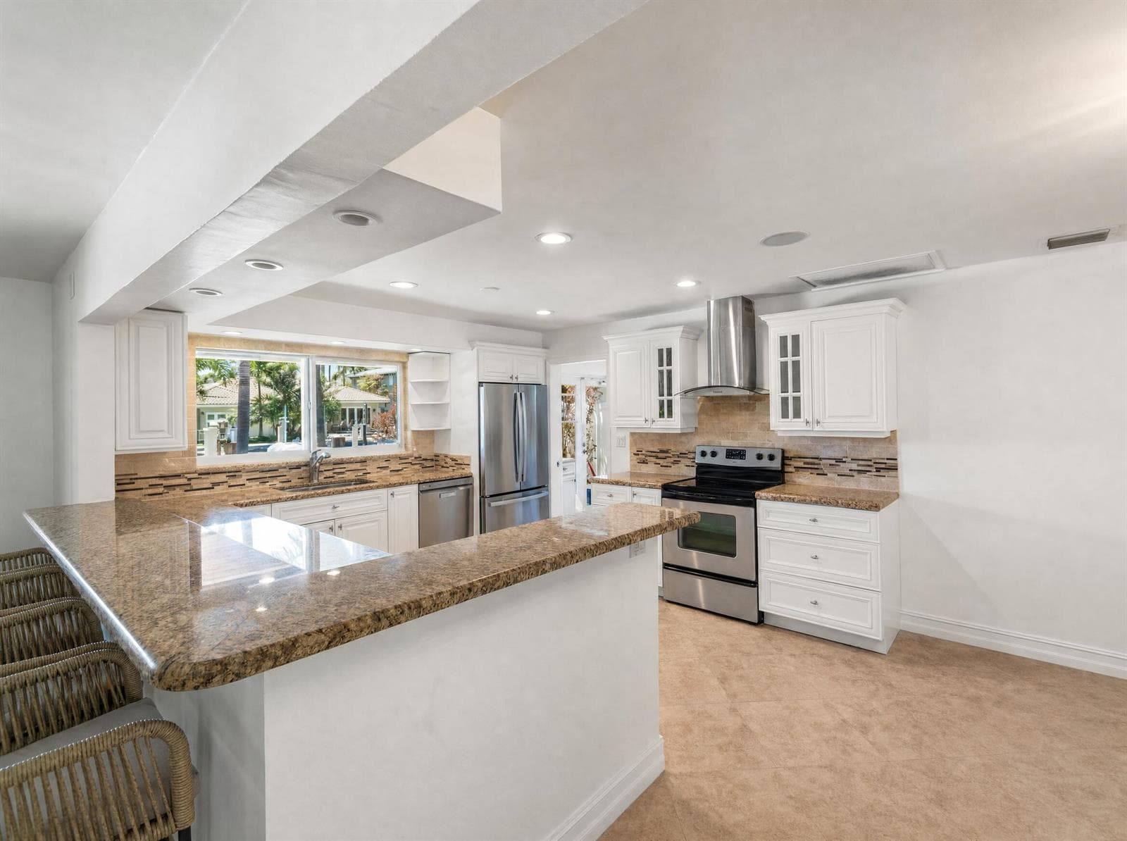 330 SE 10th Street, Pompano Beach, FL 33060 — zdjęcie 3