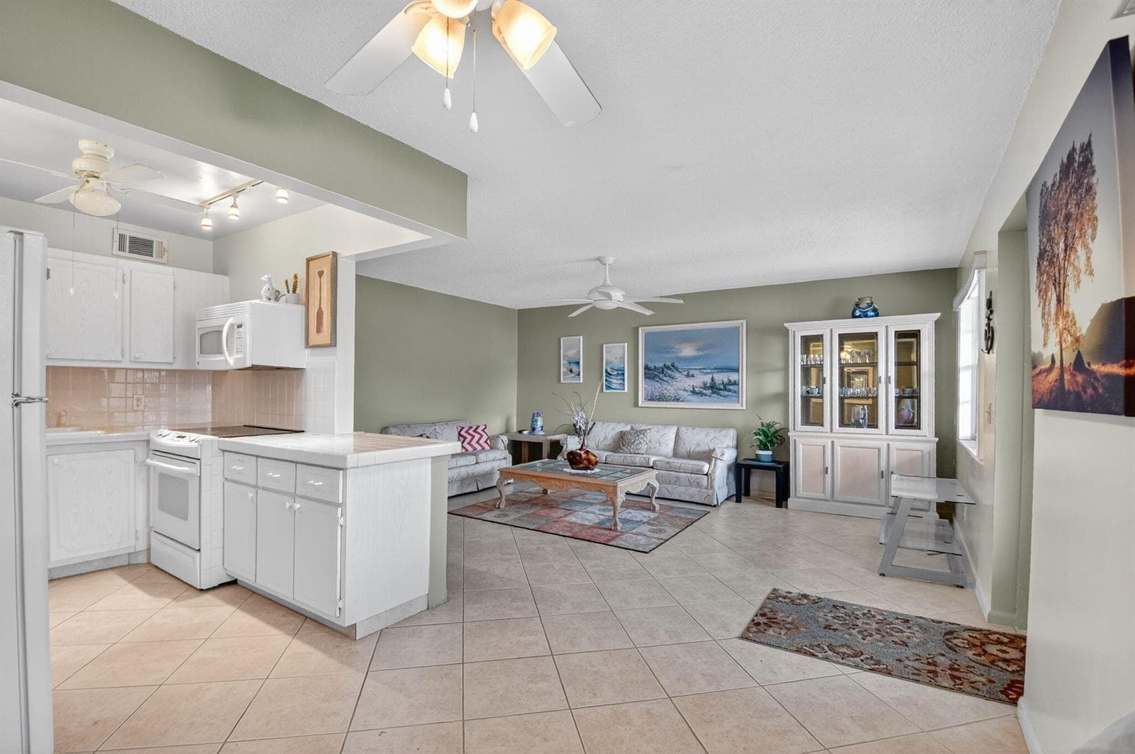 317 N Windsor N N, West Palm Beach, FL 33417 — zdjęcie 5
