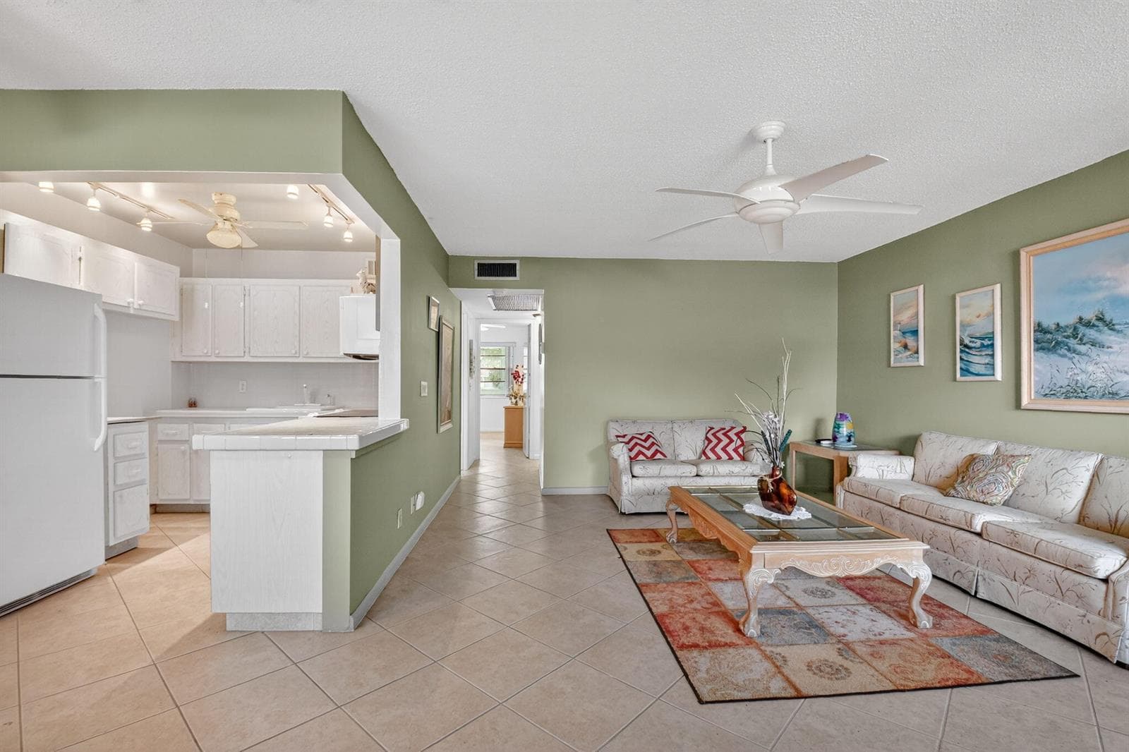 317 N Windsor N N, West Palm Beach, FL 33417 — zdjęcie 4