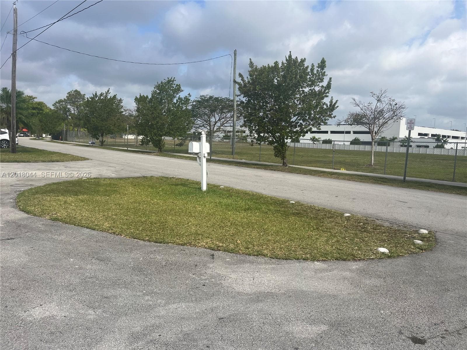 9260 SW 164th St, Palmetto Bay, FL 33157