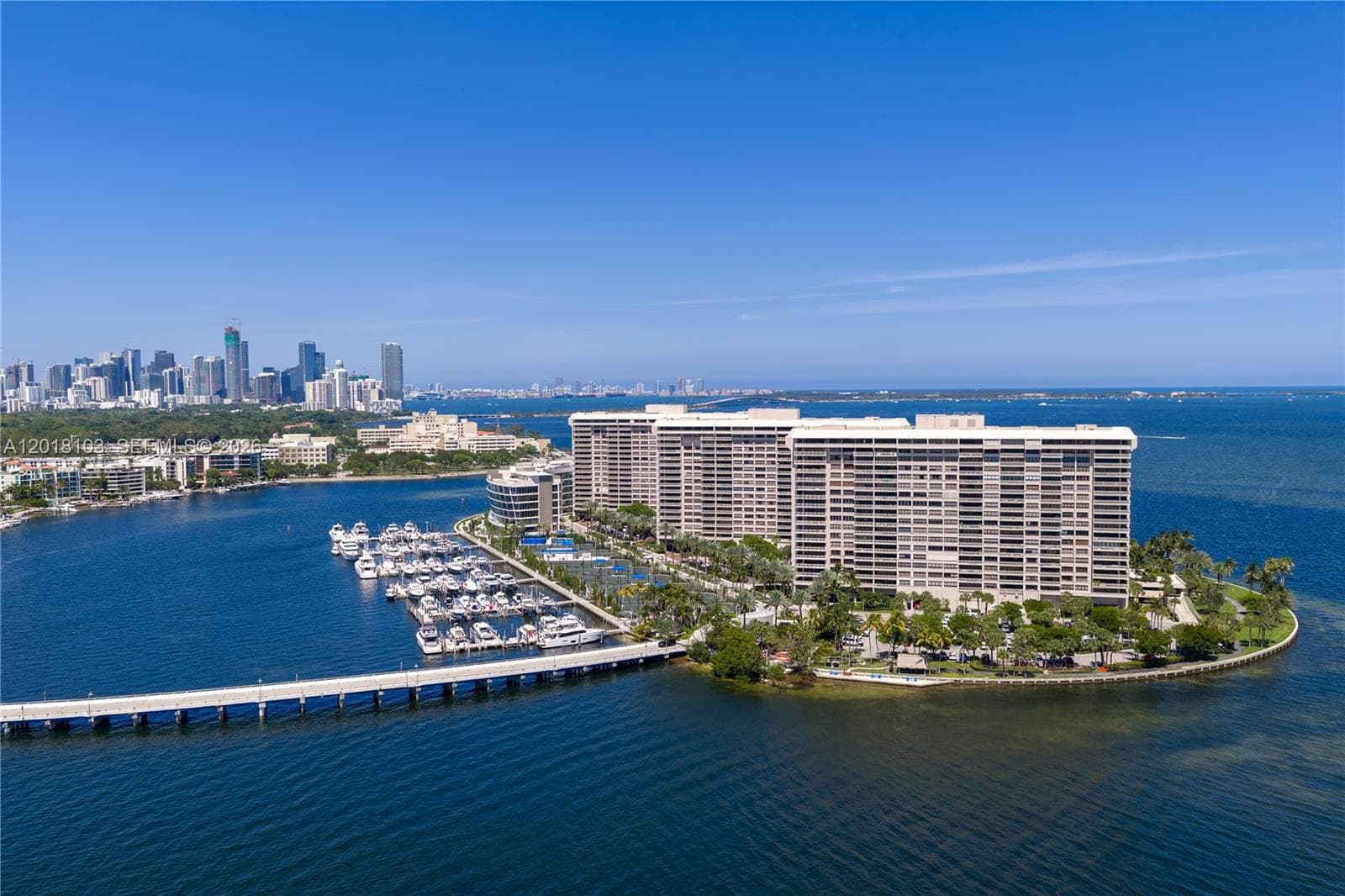 3 Grove Isle Dr # C410, Miami, FL 33133 — zdjęcie 2