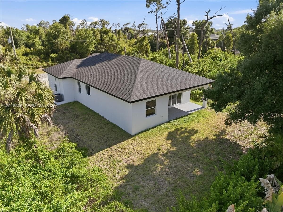 136 Lomas Rd, Other City - In The State Of Florida, FL 33947 — zdjęcie 5
