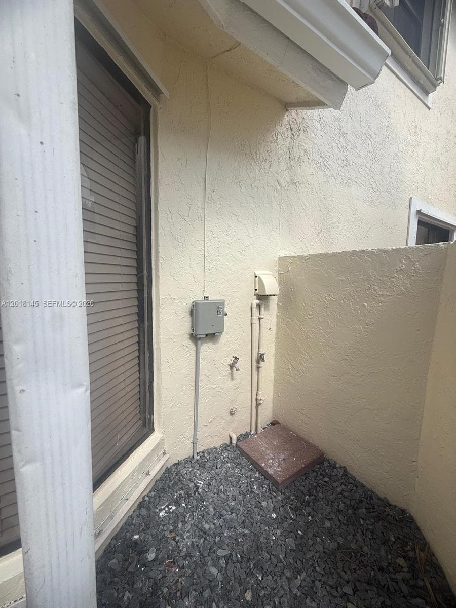 1004 San Remo Cir, Homestead, FL 33035 — zdjęcie 4