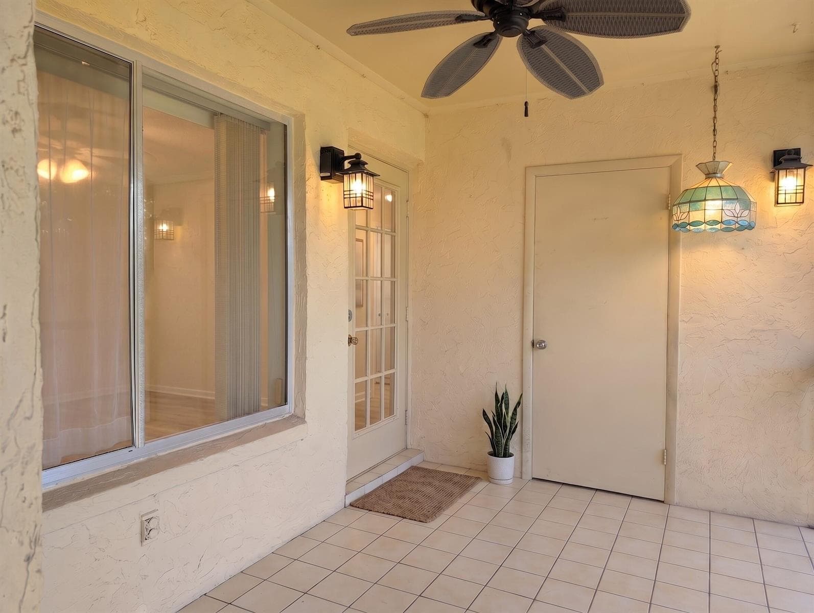 327 Pine Ridge Circle # B-2, FL 33463 — zdjęcie 2