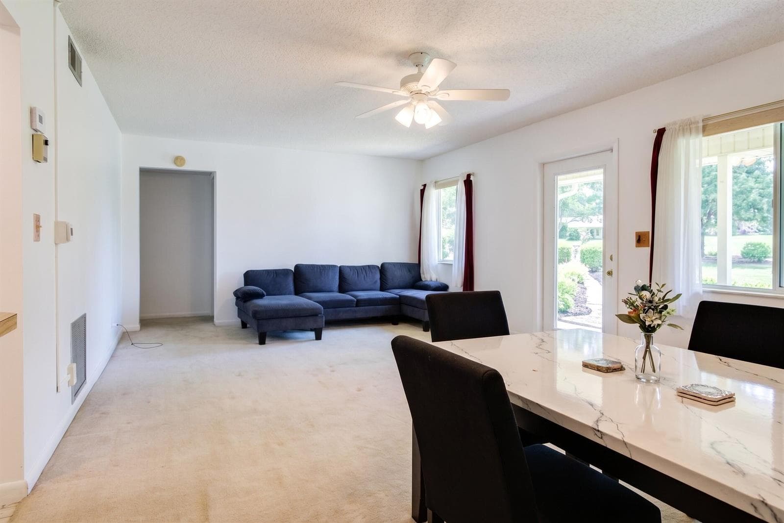 327 Pine Ridge Circle # B-2, FL 33463 — zdjęcie 4