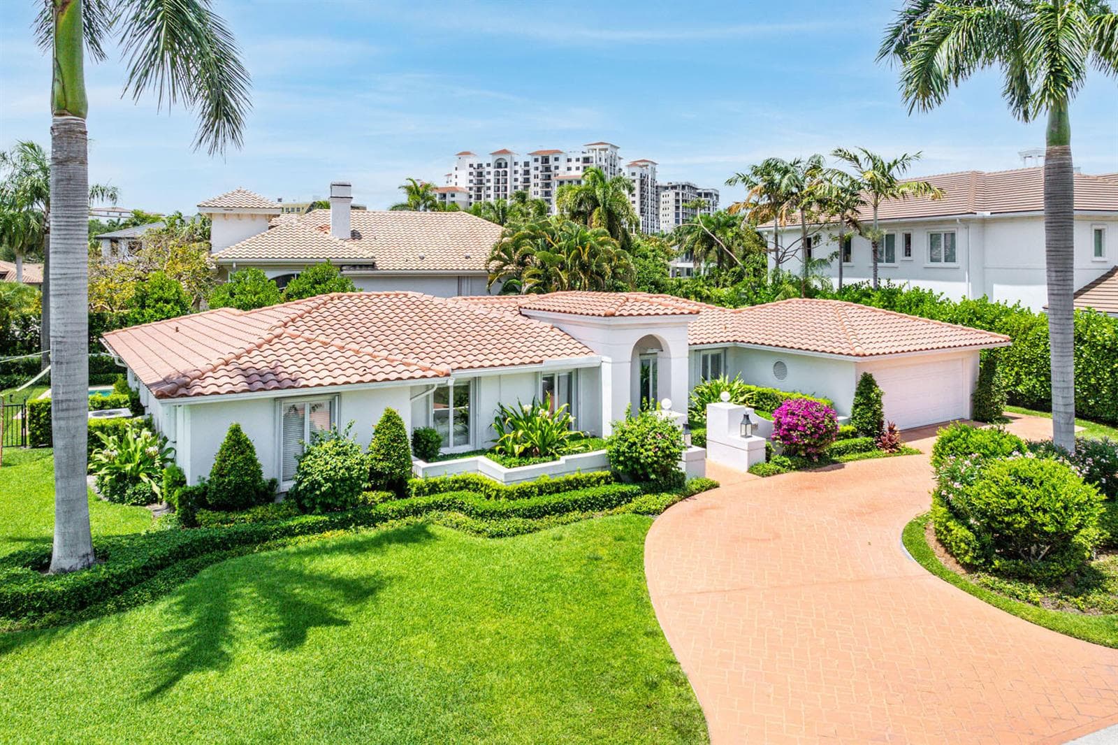 1251 Thatch Palm Drive, Boca Raton, FL 33432 — zdjęcie 2