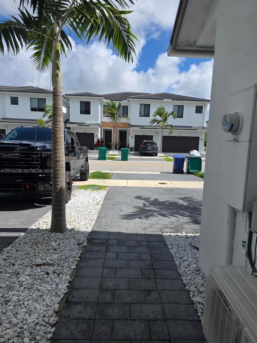 10906 SW 232nd Ter, Homestead, FL 33032 — zdjęcie 4