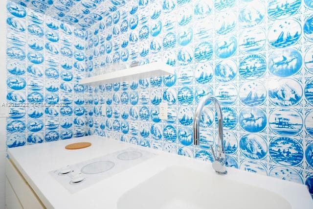 1100 West Ave # 425, Miami Beach, FL 33139