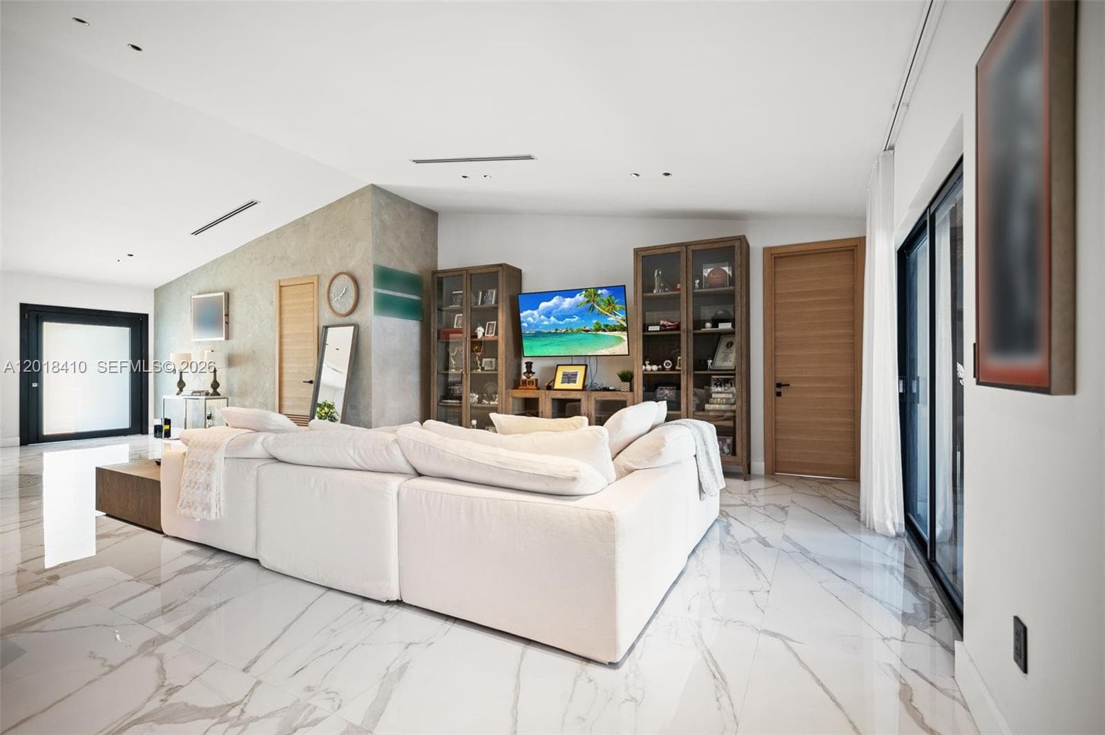 16431 NE 34th Ave, North Miami Beach, FL 33160 — zdjęcie 5