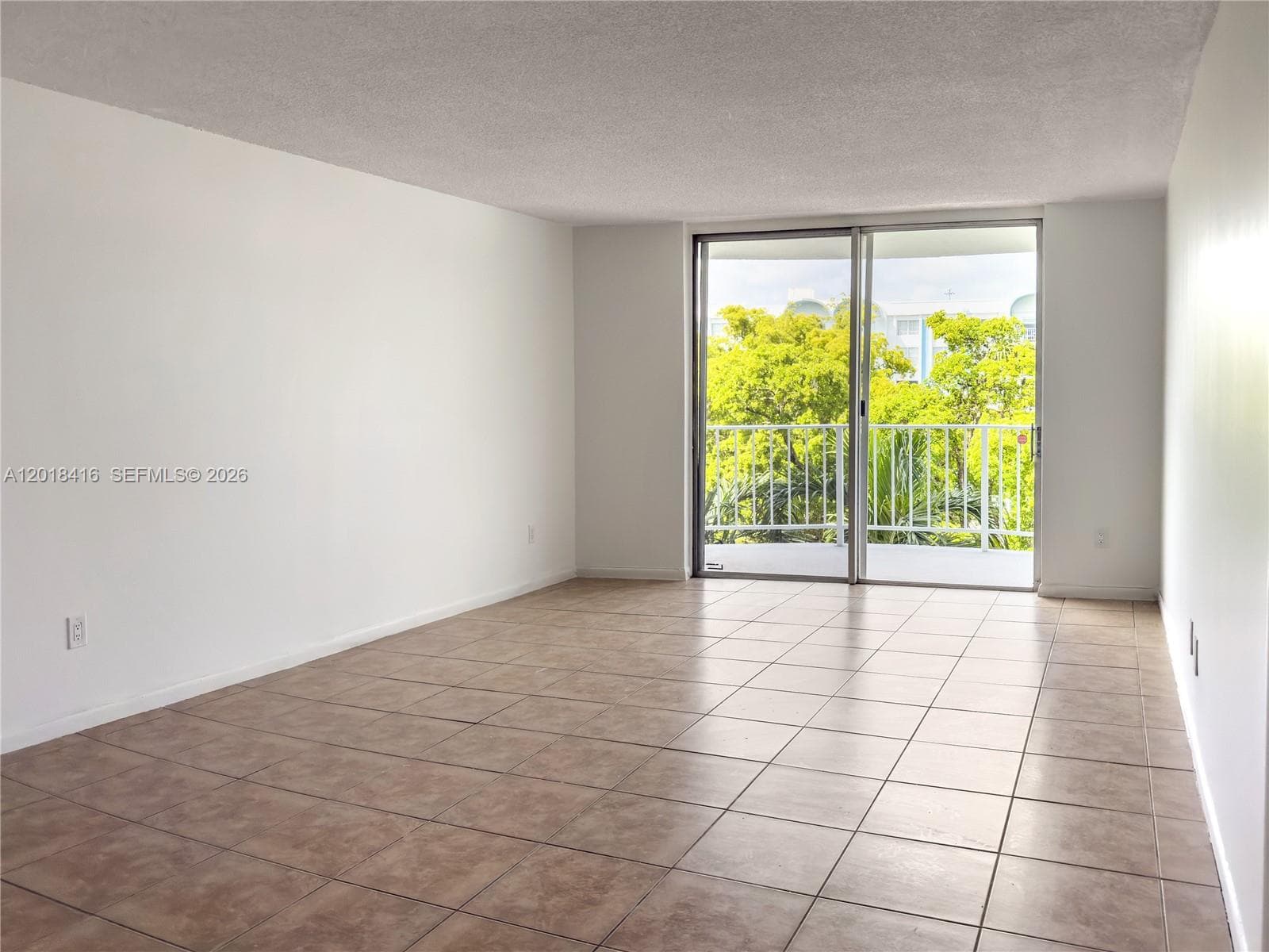 496 NW 165th St Rd # D-410, Miami, FL 33169