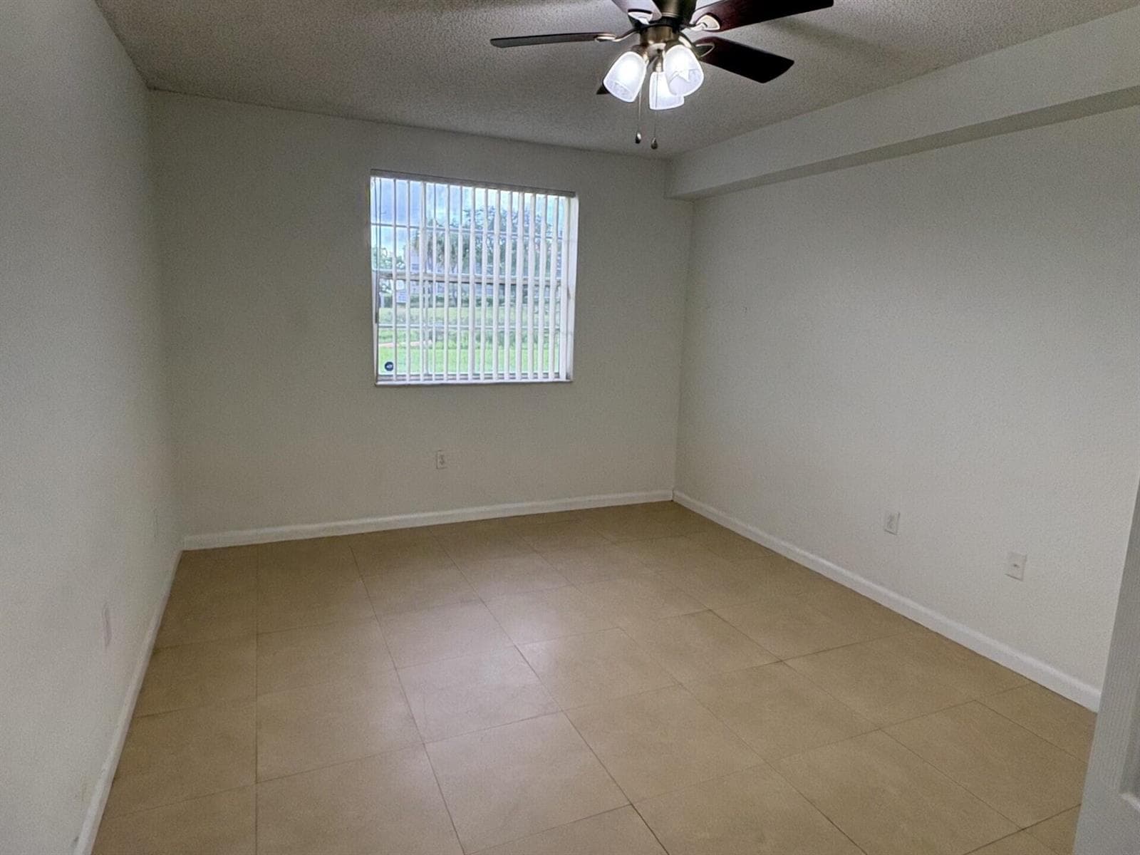 2841 N Oakland Forest Drive # 107, Oakland Park, FL 33309 — zdjęcie 5