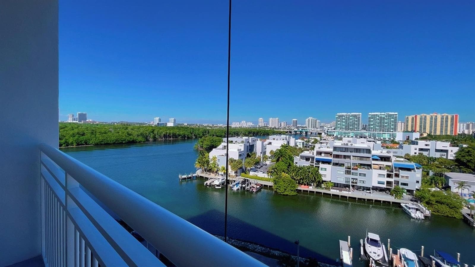 400 Kings Point Drive # 1027, Sunny Isles Beach, FL 33160 — zdjęcie 3